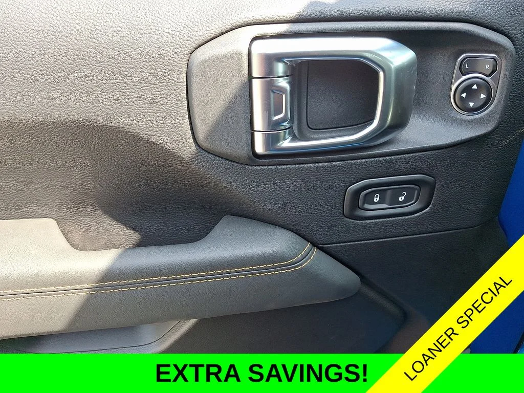 2025 Jeep Wrangler 4-Door Sahara - Photo 8