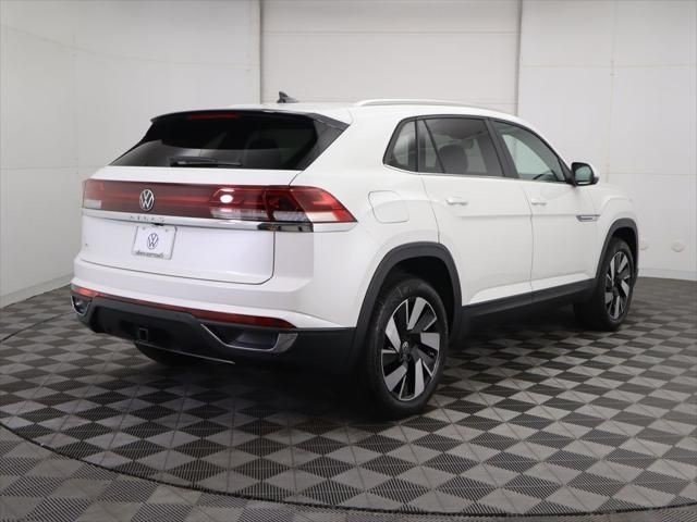 2026 Volkswagen Atlas Cross Sport SE w/Tech - Photo 5