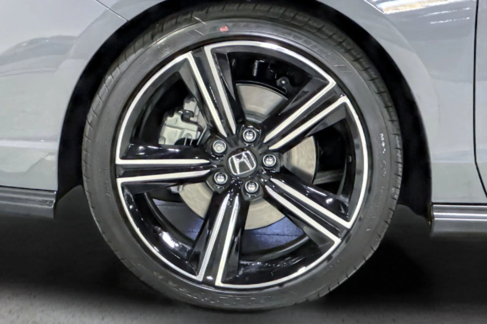 New 2026 Urban Gray Pearl Honda Sport image 30