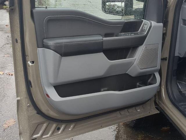 New 2026 Marsh Gray Ford F-250® XLT image 9