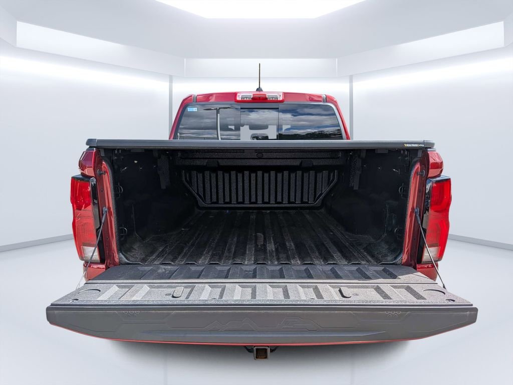 Used 2024 Red Chevrolet Z71 image 13