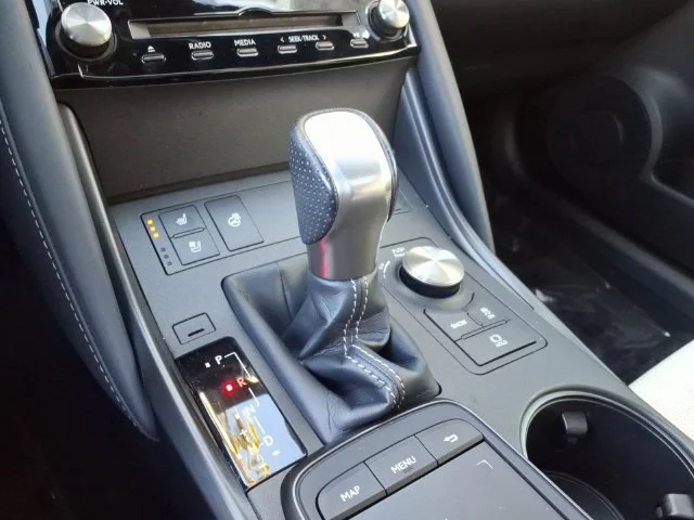 Used 2021 Iridium Lexus IS 350 F SPORT image 22