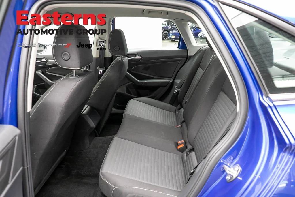 Used 2023 Black GMC SLE image 47