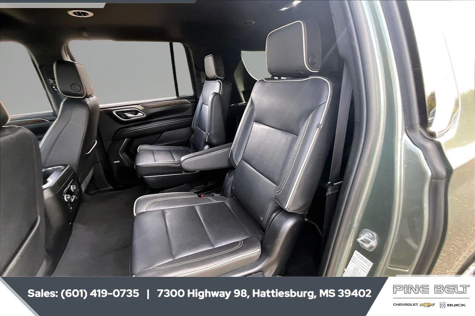 Used 2023 Silver Sage Metallic Chevrolet Premier image 19