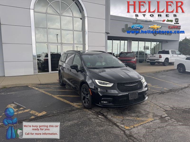 2025 Chrysler Pacifica