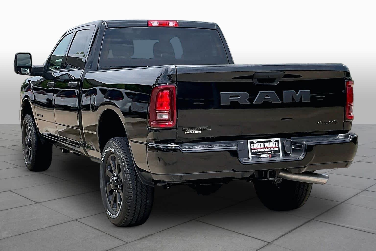 New 2026 Diamond Black Crystal Pearl-Coat Exterior Paint RAM Big Horn image 12