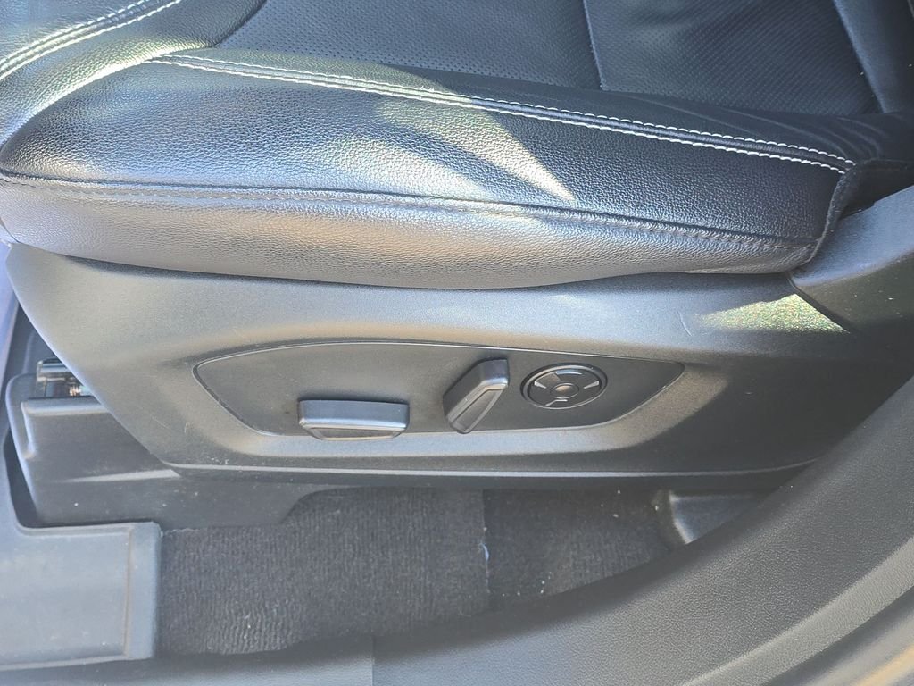 Used 2021 Blue Ford ST image 12