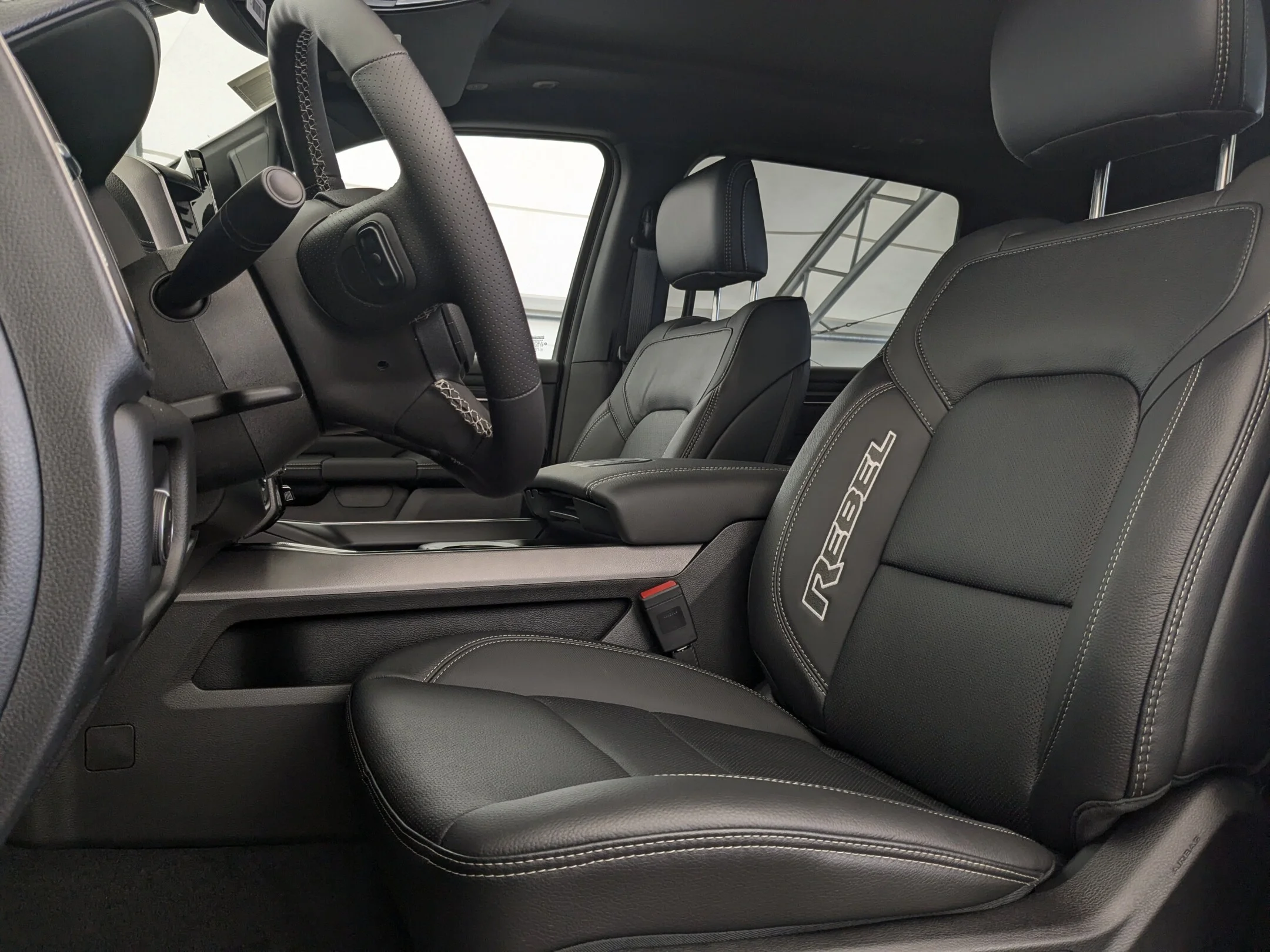 New 2026 Black RAM Rebel - - Level 2 Grp - Luxury Leather - Pano Sunroof - Harman/Kardon Audio & More! image 14