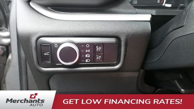 2023 Ford Explorer XLT - Photo 16
