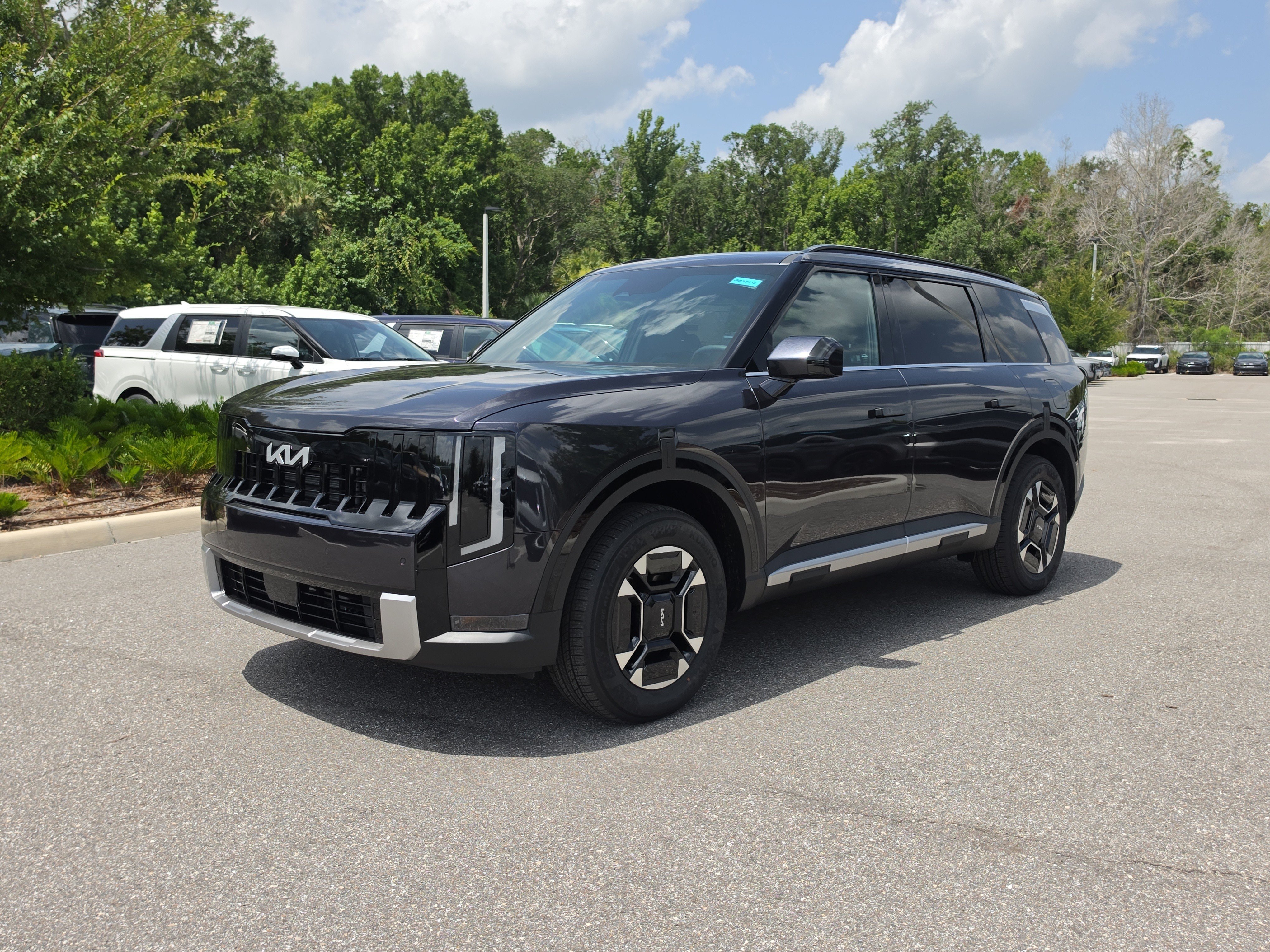 New 2027 Panthera Metal Kia EX image 4