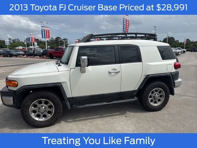 2013 Toyota FJ Cruiser Base