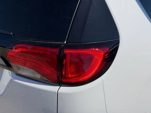 New 2026 Bright White Clear-Coat Exterior Paint Chrysler LX image 6