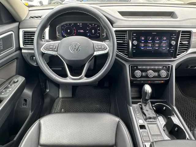 Certified Used 2023 Pure White Volkswagen 3.6L V6 SE w/Technology image 30