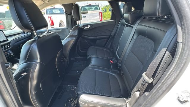 Used 2023 White Ford Base image 28