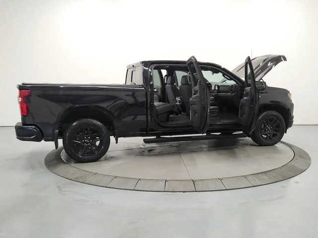 Used 2024 Black Chevrolet High Country image 16