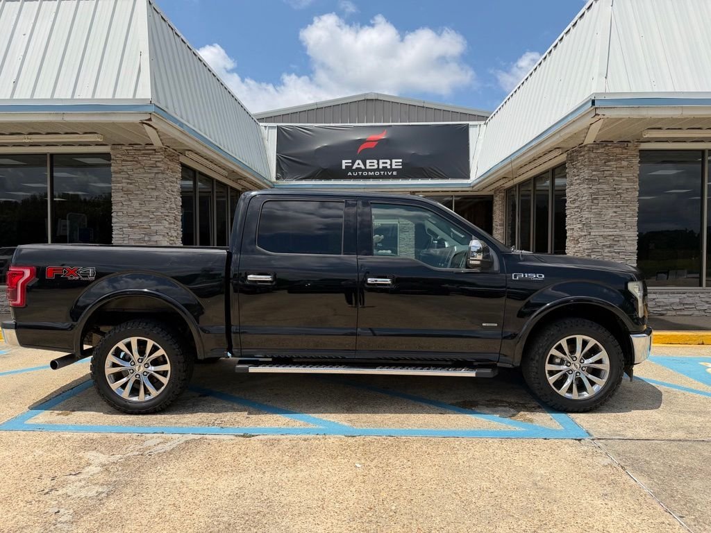 Used 2017 Black Ford Lariat image 2