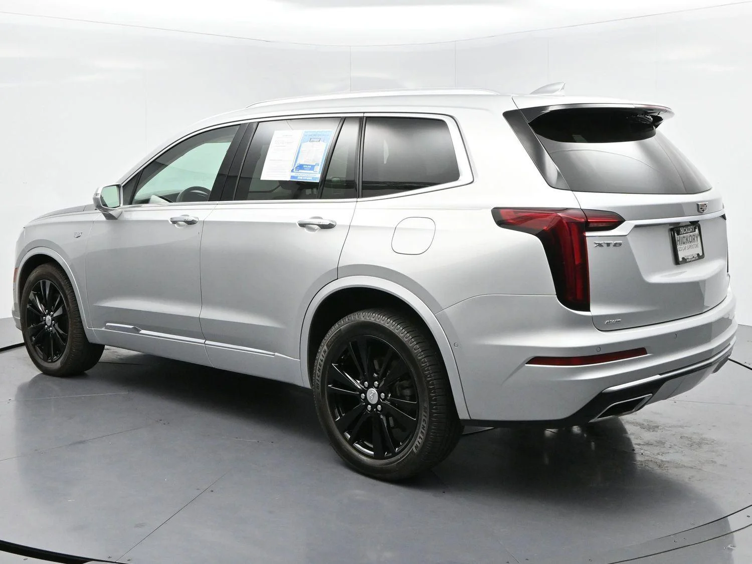 Used 2020 Radiant Silver Metallic Cadillac AWD Premium Luxury image 5