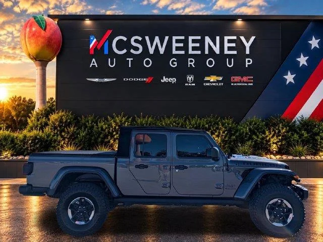 Used 2022 Gray Jeep Rubicon image 6