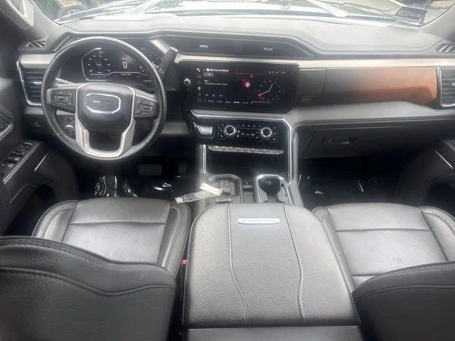 Used 2025 Black GMC Denali image 28