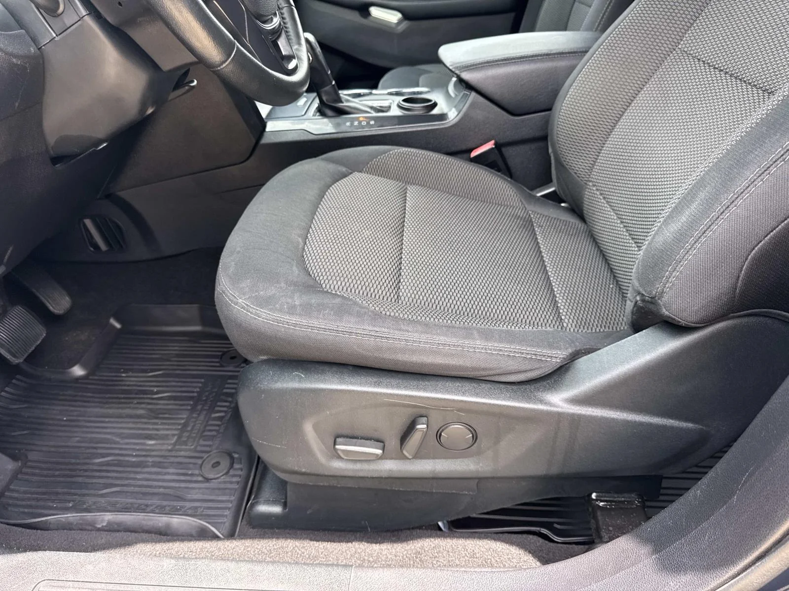 Used 2019 Blue Ford XLT image 16