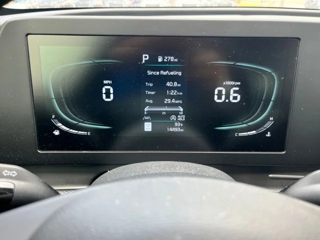Used 2024 Black Kia LX image 12