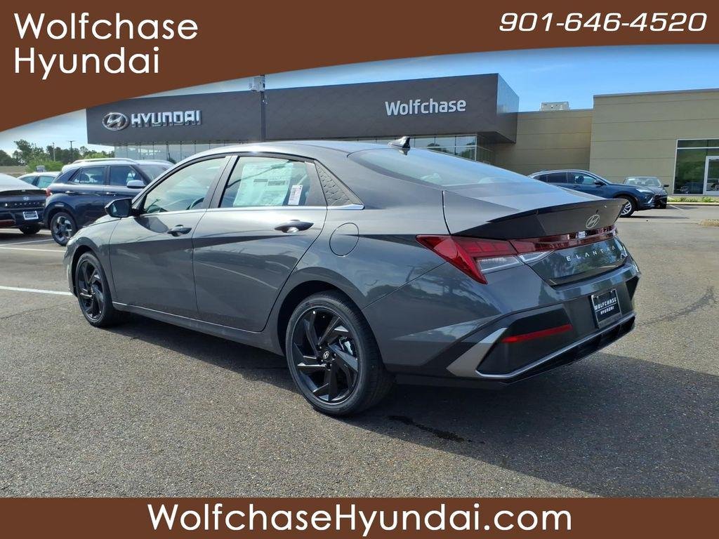 New 2026 Gray Hyundai SEL Sport Premium image 3