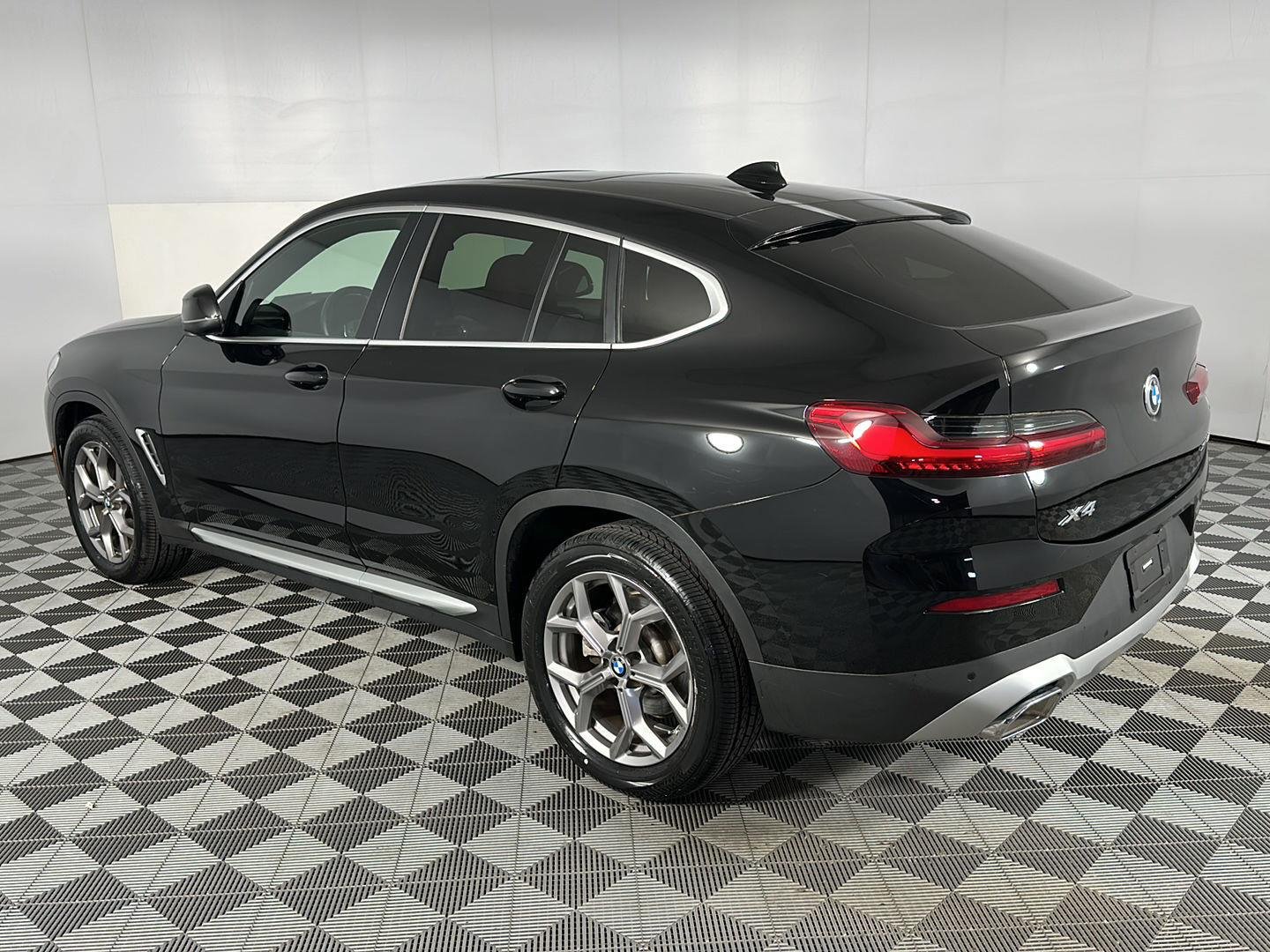 Certified Used 2023 Jet Black BMW xDrive30i image 27