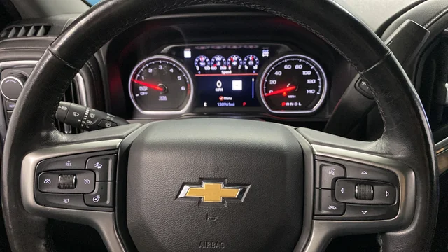 Used 2019 Shadow Gray Metallic Chevrolet LTZ image 15