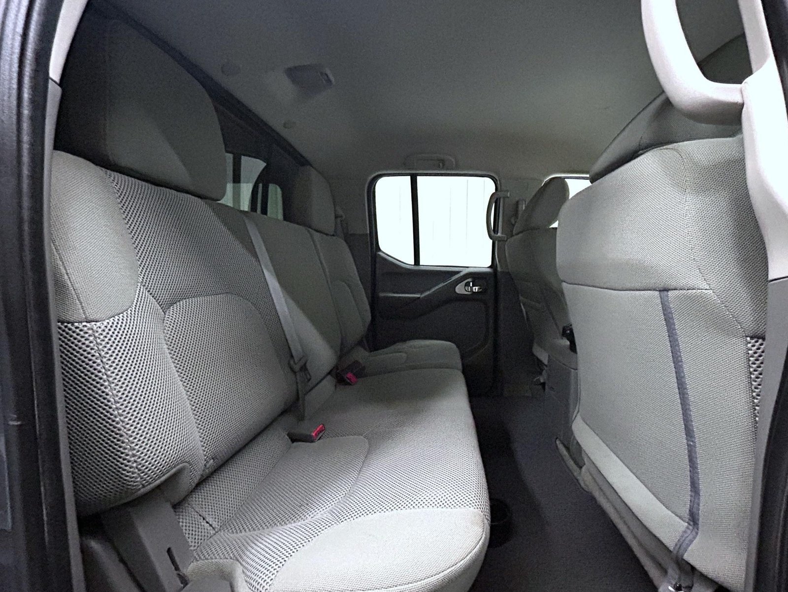 Used 2018 Gray Nissan SV image 18