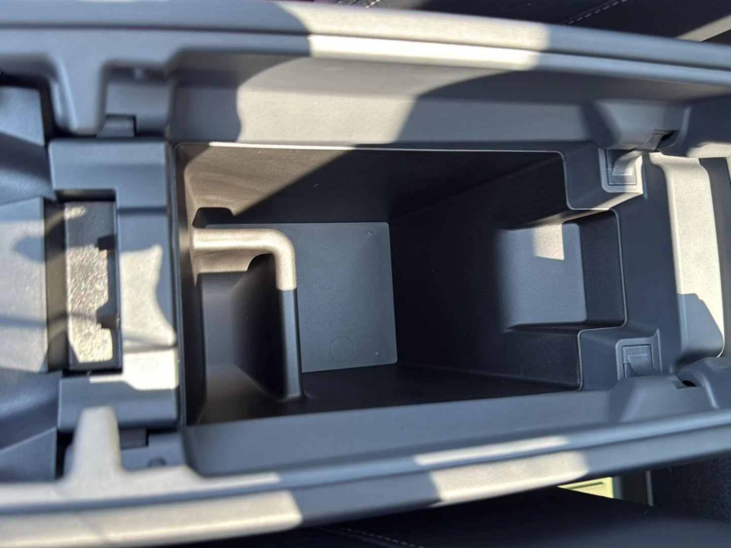 New 2026 Boulder Gray Pearl/Super Black Nissan Platinum image 28