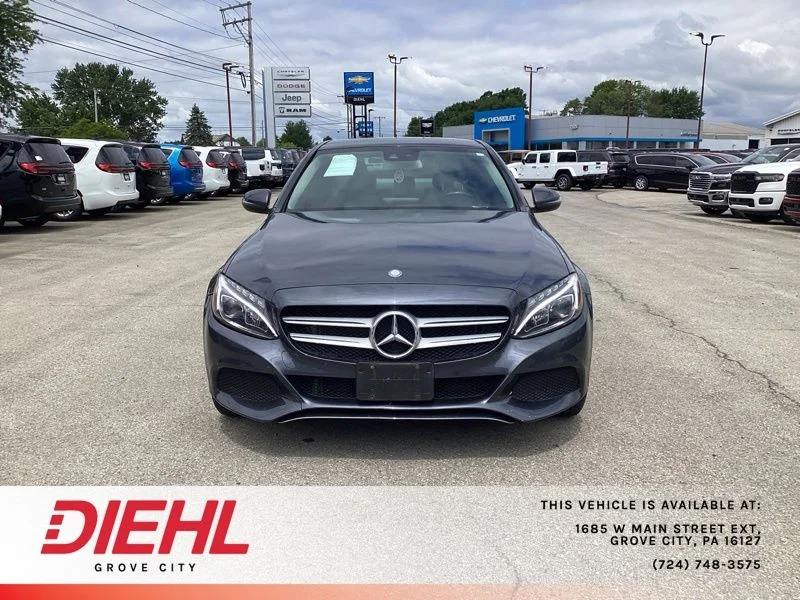 Used 2016  Mercedes-Benz C 300 image 2