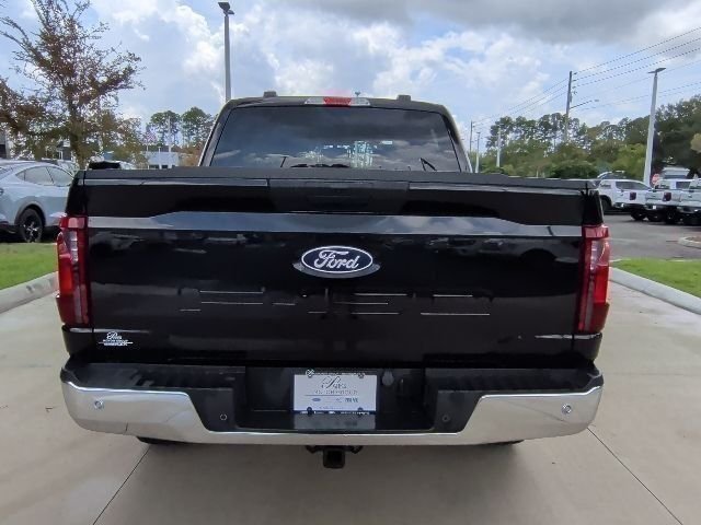 Used 2025 Black Ford XLT image 13