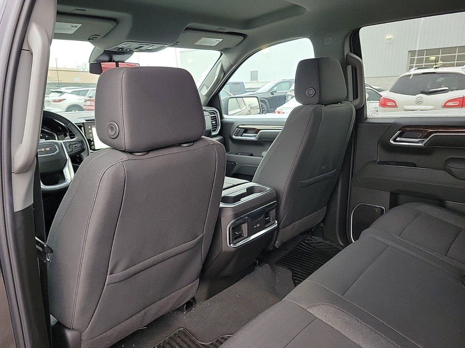 2026 GMC Sierra 1500 Elevation - Photo 12