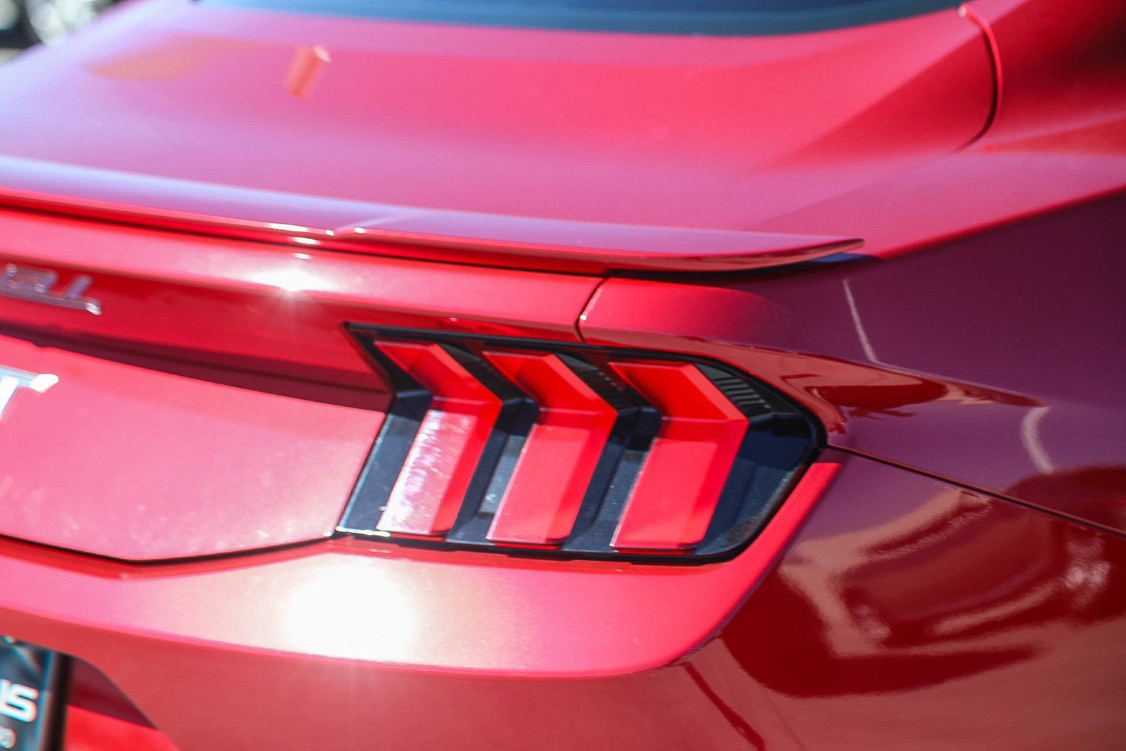 Used 2024 Rapid Red Metallic Tinted Clearcoat Ford GT Premium image 8