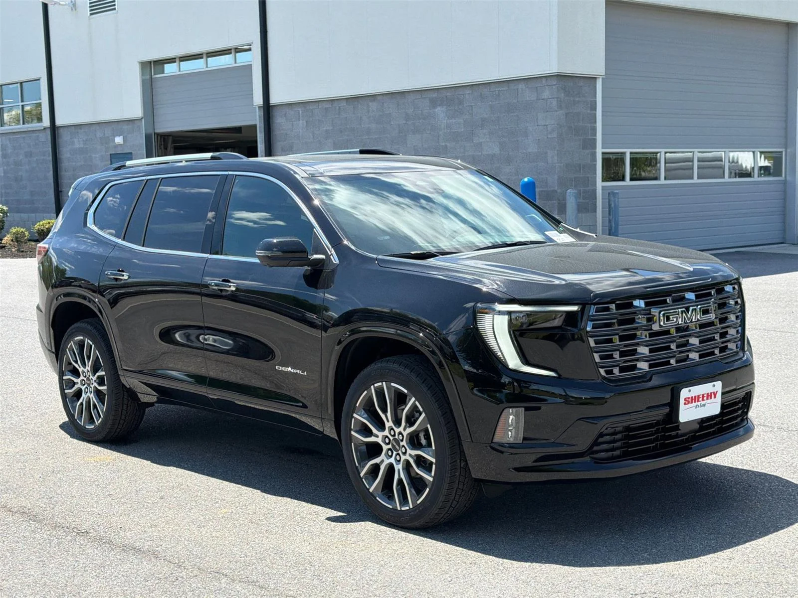 2026 GMC Acadia Denali Ultimate AWD's photo