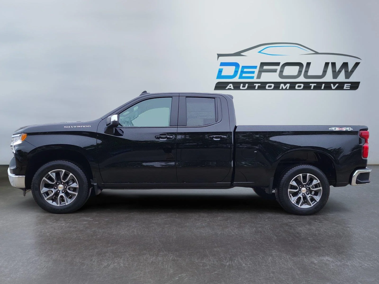 Used 2025 Black Chevrolet LT image 6