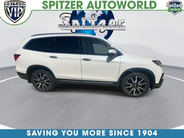 Used 2022 White Honda Touring image 10