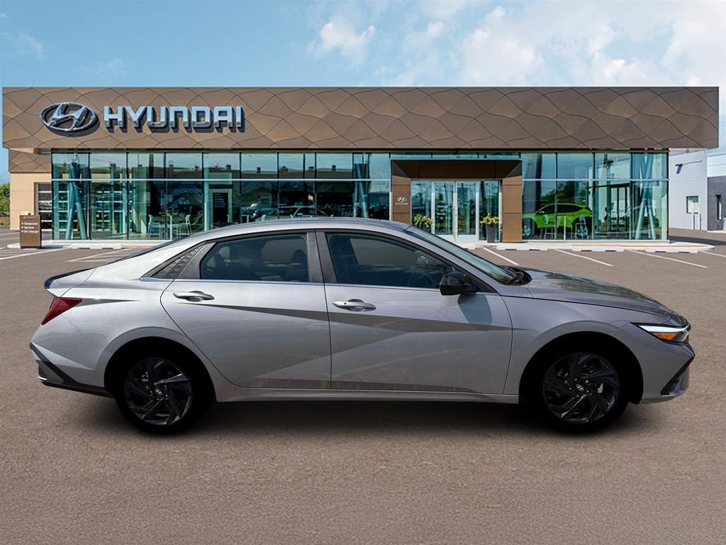 New 2026 Silver Hyundai SEL Sport image 10