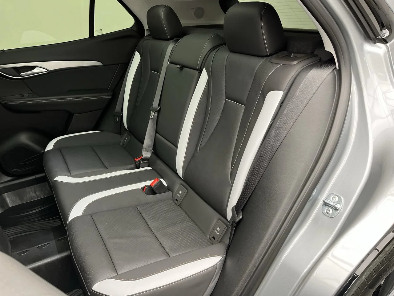 2026 Buick Envision Sport Touring - Photo 13