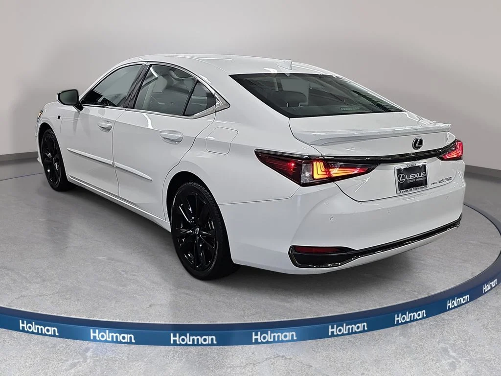 Used 2023 White Lexus 250 image 8