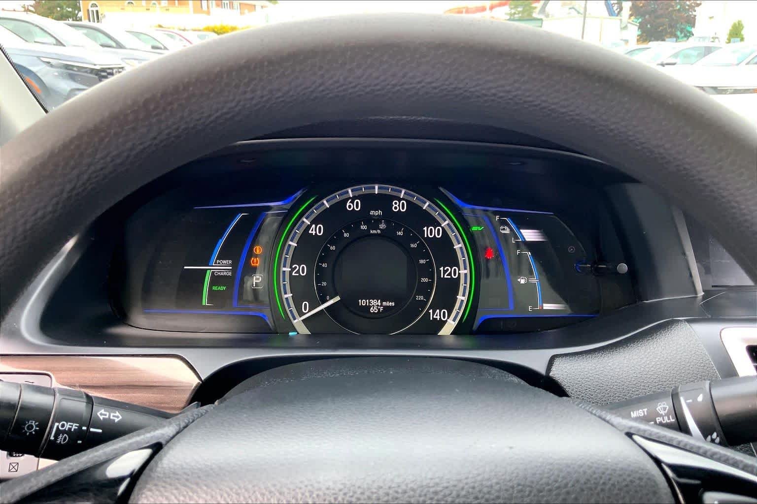 Used 2017 Blue Sky Metallic Honda  image 26