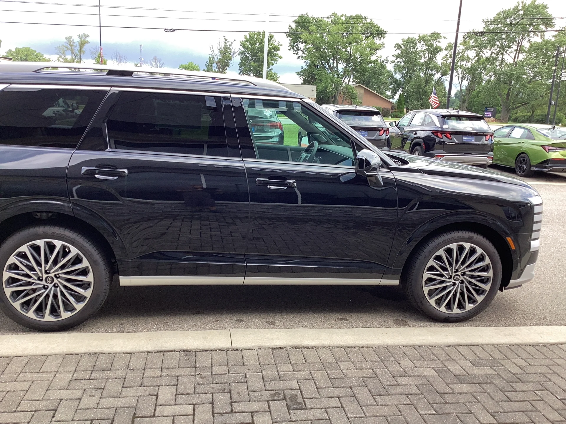 New 2026 Abyss Black Pearl Hyundai Calligraphy image 7