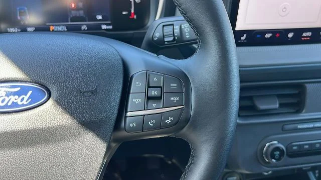 2025 Ford Maverick XLT - Photo 37
