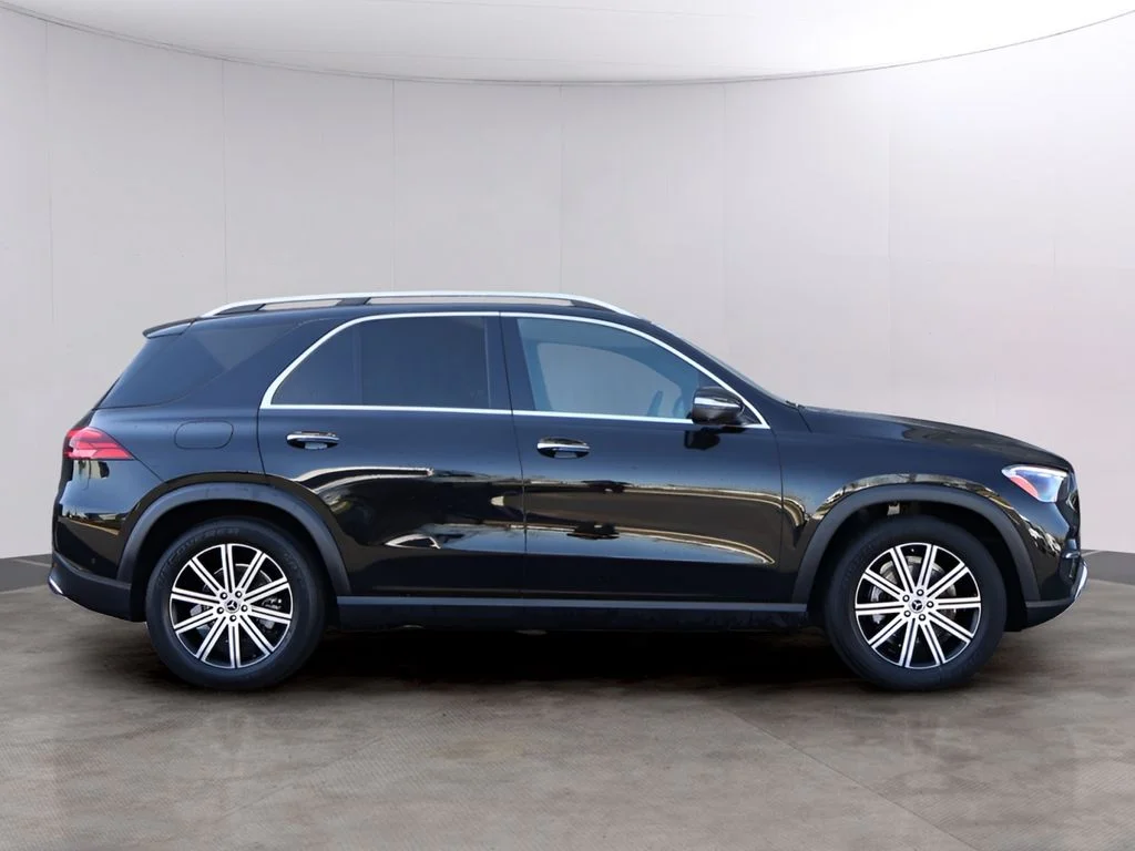 Certified Used 2025 Obsidian Black Metallic Mercedes-Benz GLE 350 image 4