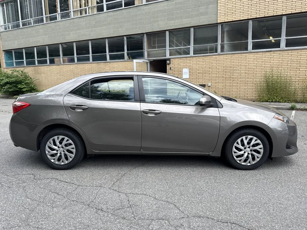 Used 2018 Falcon Gray Metallic Toyota LE image 3