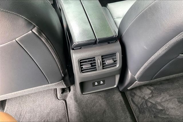 Used 2025 Gray Nissan SL image 31