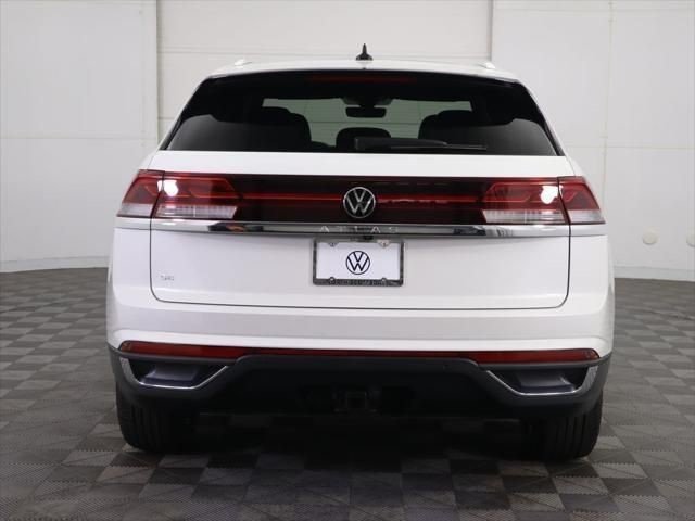 2026 Volkswagen Atlas Cross Sport SE w/Tech - Photo 6