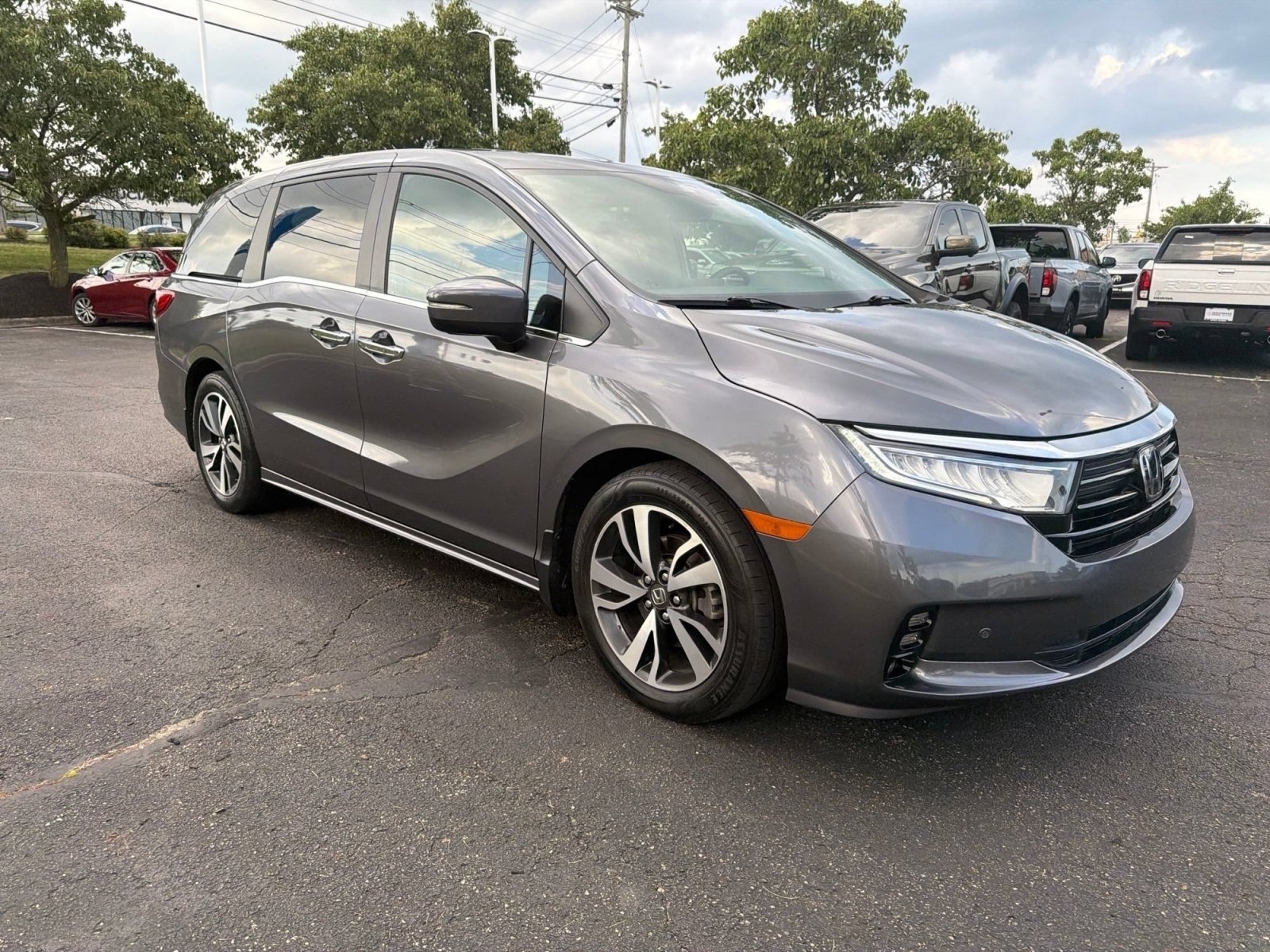 Certified Used 2023 Modern Steel Metallic Honda Touring image 16