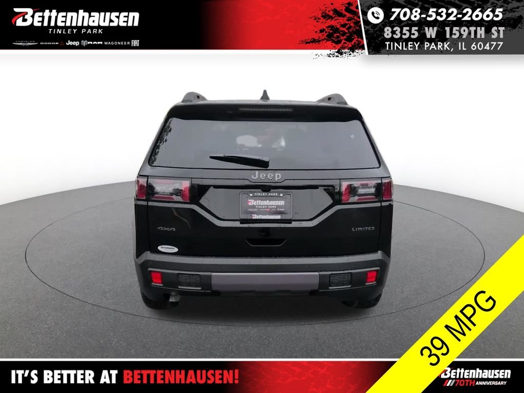 New 2026 Diamond Black Crystal Pearl-Coat Exterior Paint Jeep Limited image 8