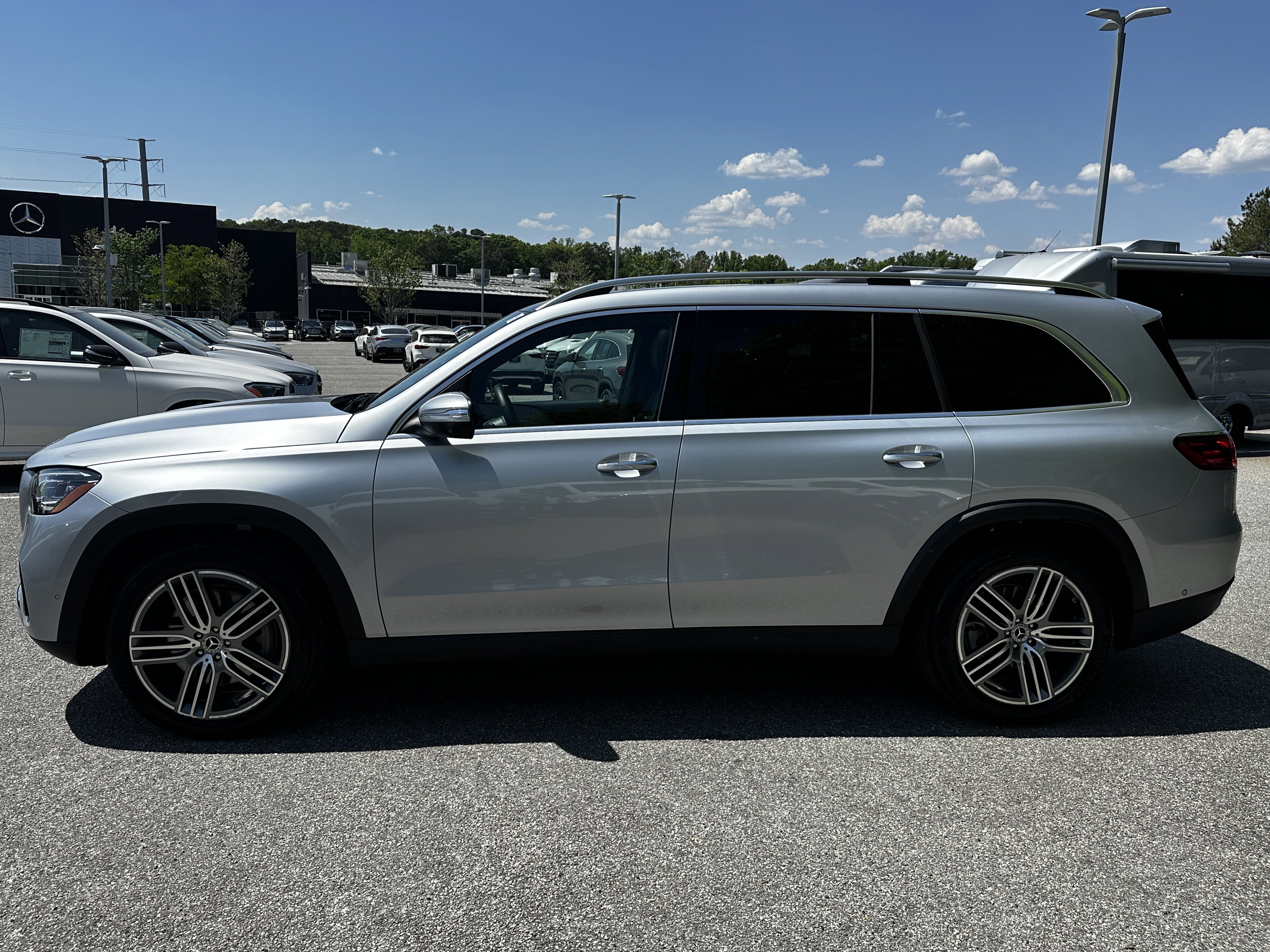 Certified Used 2025 Silver Mercedes-Benz GLS 450 image 5